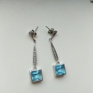Blue topaz silver earrings